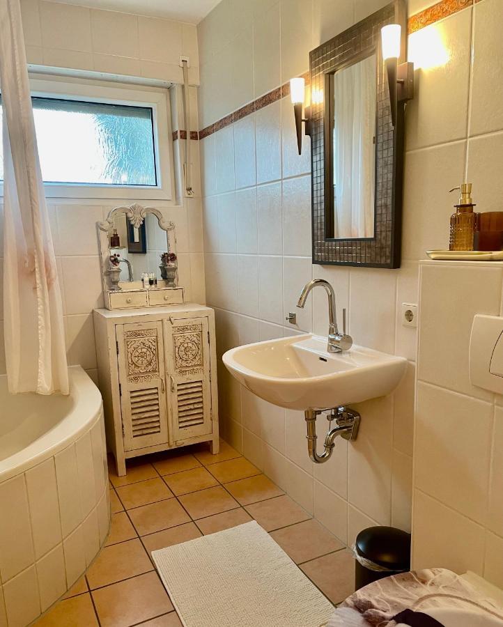 Ferienwohnung Louise 50 M Zum See Кресброн Экстерьер фото