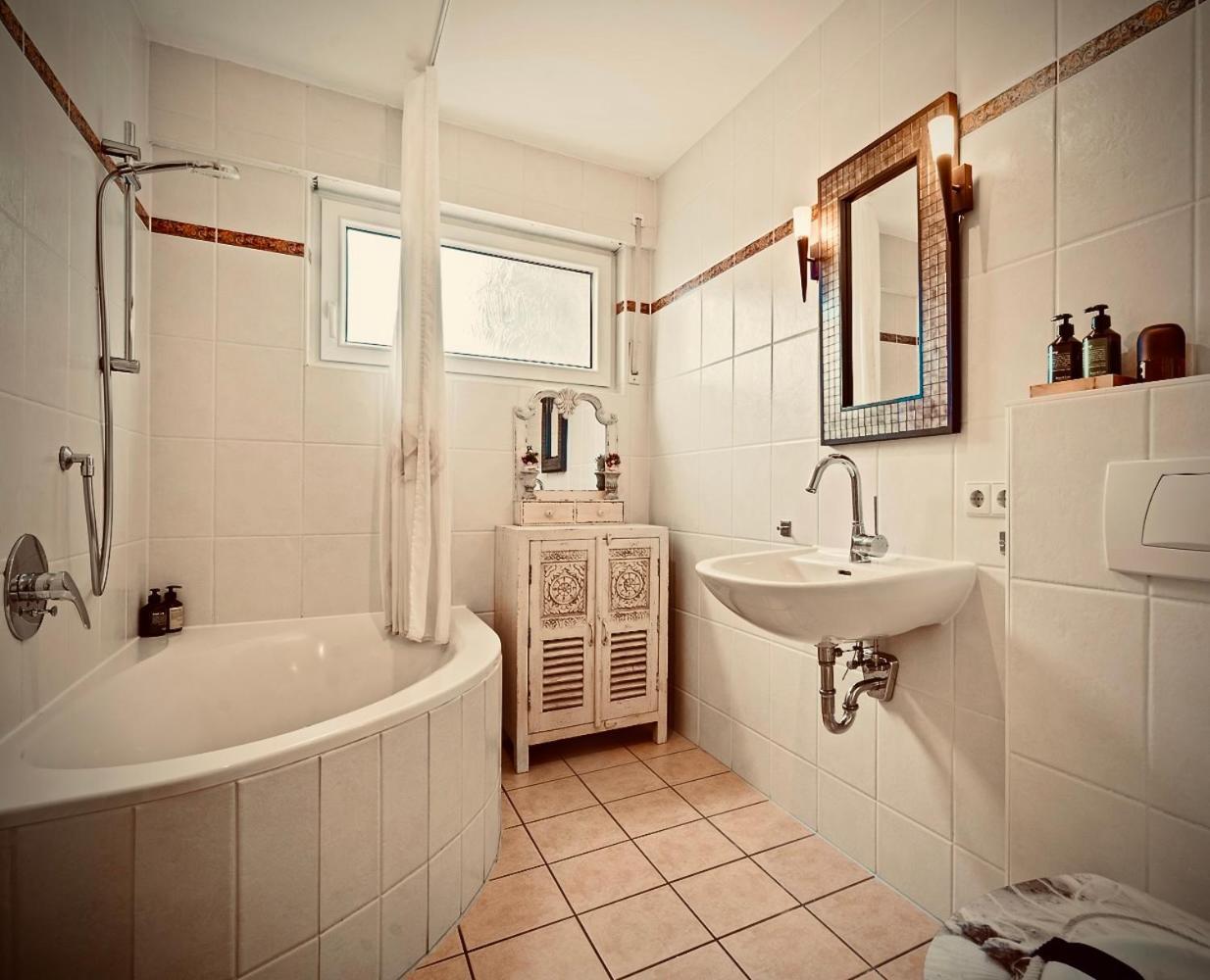Ferienwohnung Louise 50 M Zum See Кресброн Экстерьер фото